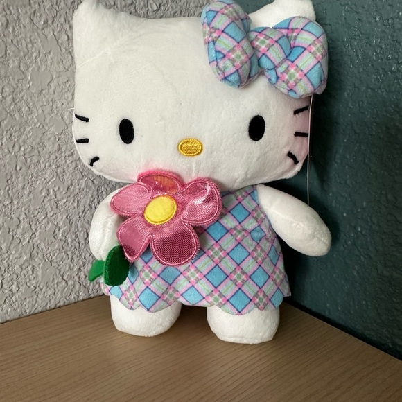 8โ Hello Kitty Easter Plush ๐ฃ NWT - Picture 2 of 4